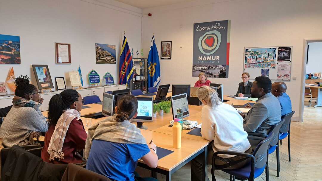 1. Présentation Echevines